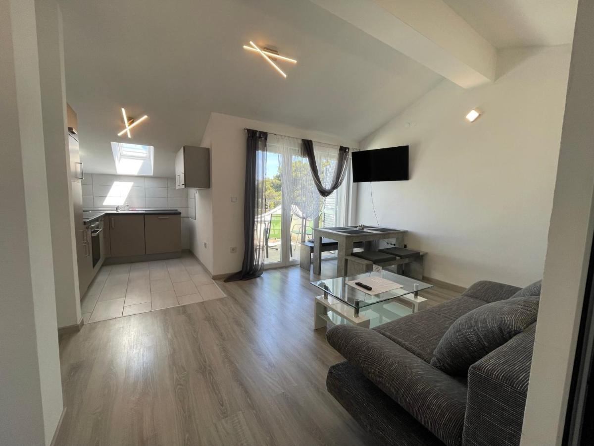 Apartments Villa M&M Bibinje Eksteriør bilde