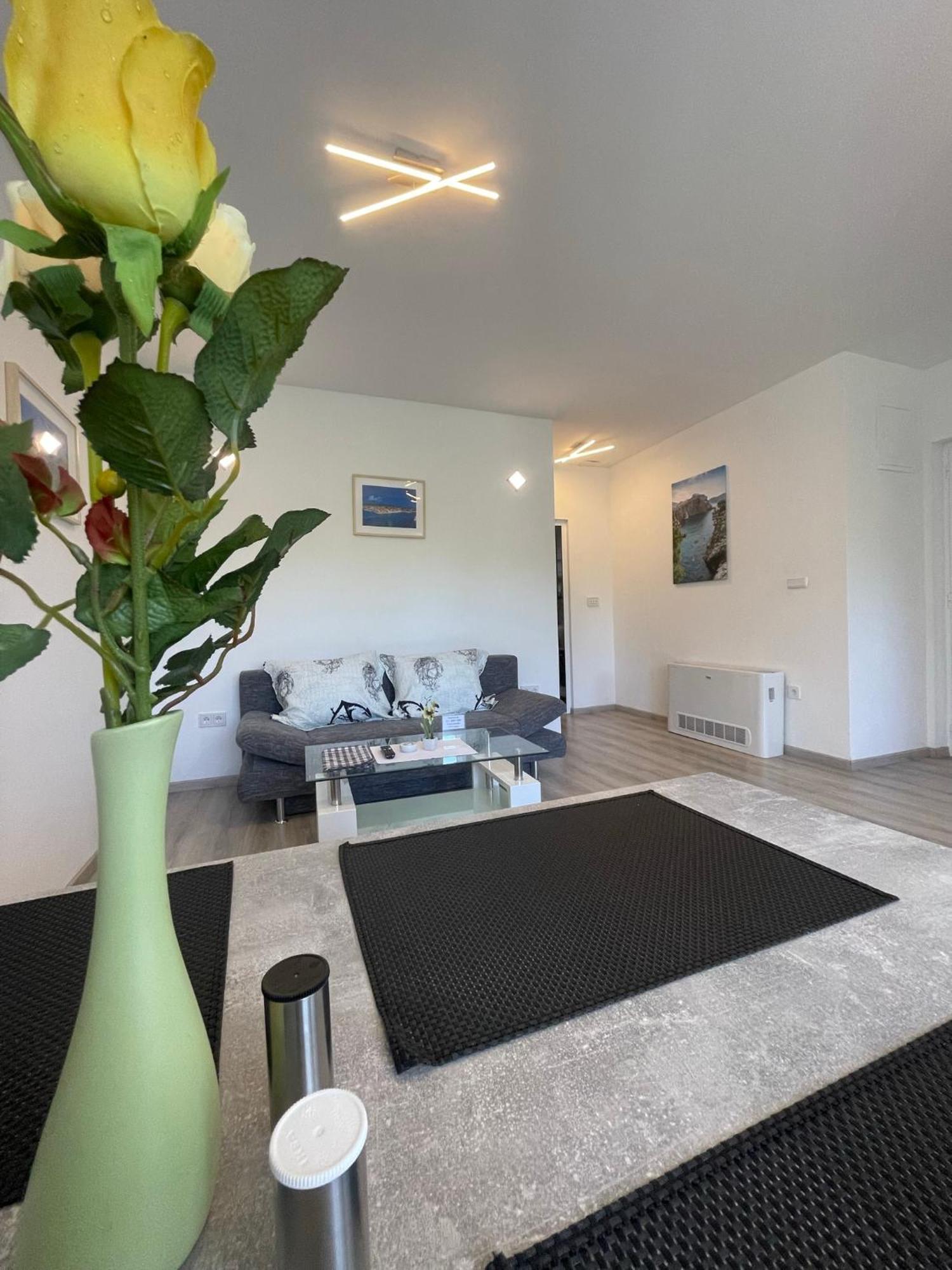 Apartments Villa M&M Bibinje Eksteriør bilde